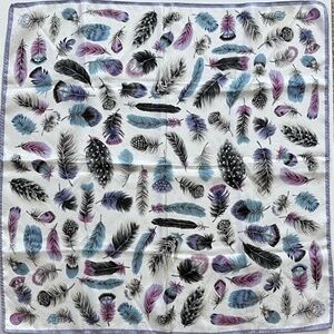 VTG Feathers Motif Silk Square Scarf
